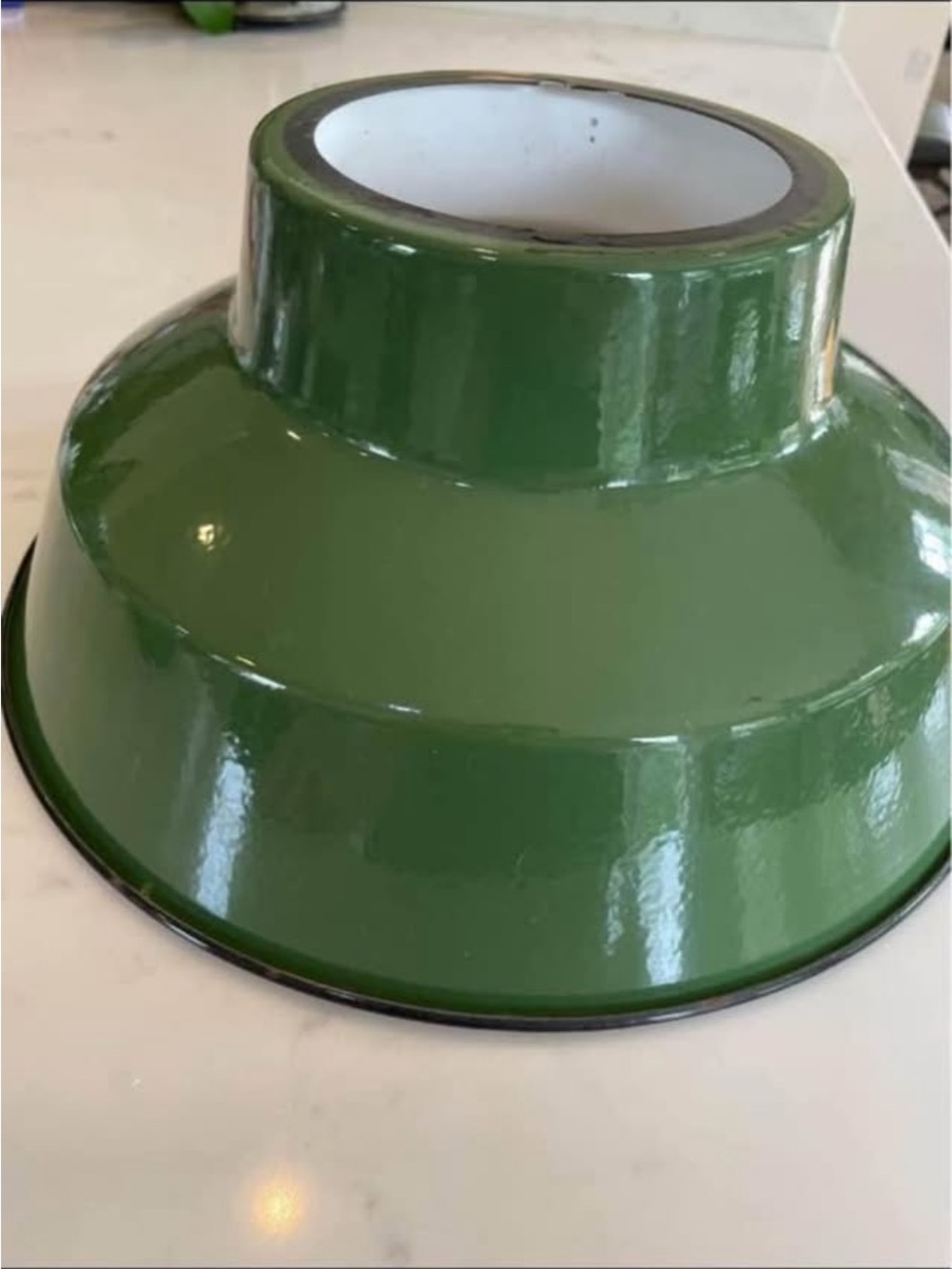 Vintage Retro Hinds and Crause Green and White Enamel Metal Pendant Light Shade